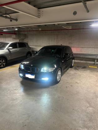 BMW 118i 1.8 UE71 16V GASOLINA 4P AUTOMÁTICO